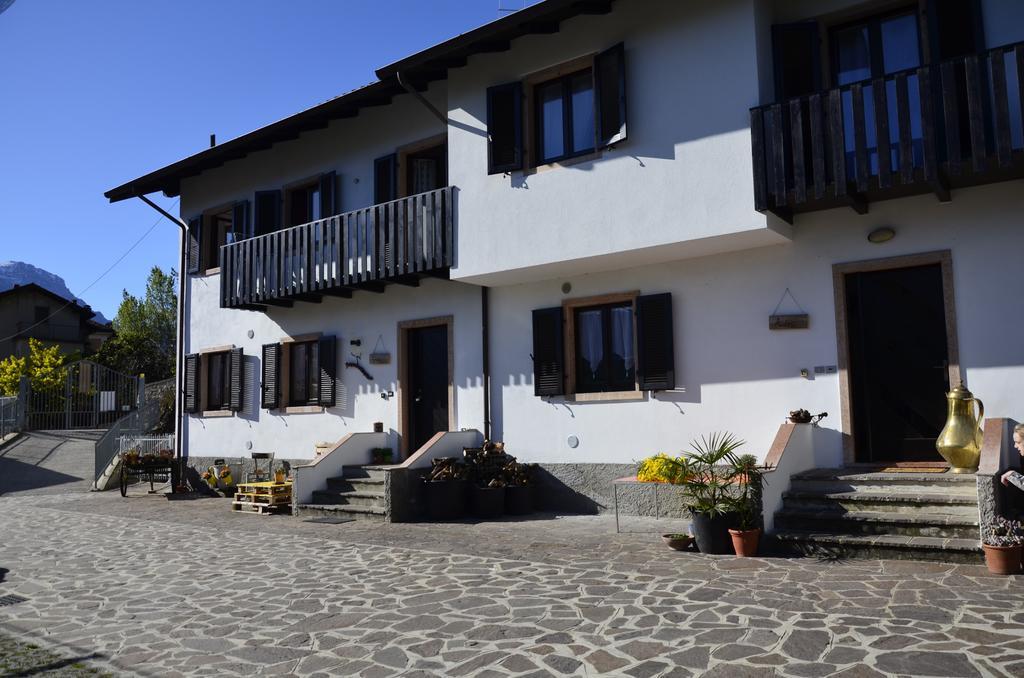 Residence Mezzosole Riva del Garda Habitación foto